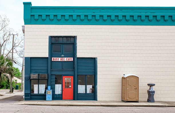 Porta potty delivery and setup in Siloam Springs, AR