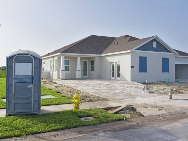 Portable Toilet Options We Offer in Siloam Springs, AR